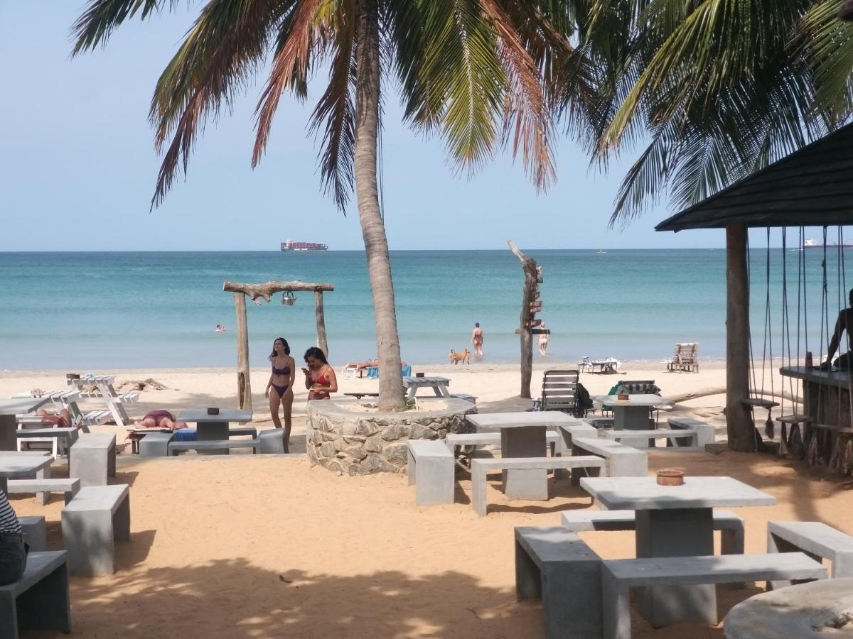 Beach Life Uppuveli Trincomalee Exterior photo